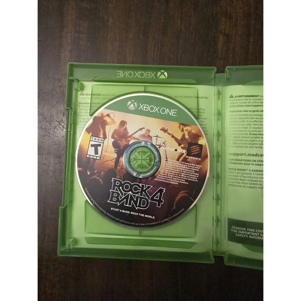 Rock Band 4 (Microsoft Xbox One, 2015) Game & Case